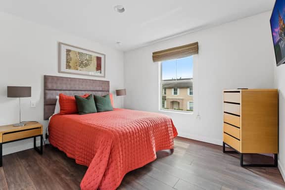 Pet Friendly 4 BR with Hot Tub - Image 4